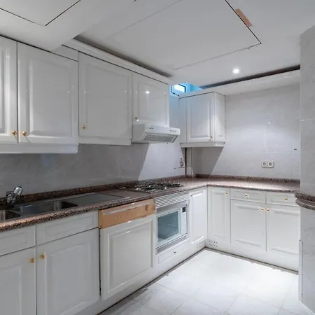 The Palace Villa Estepona
