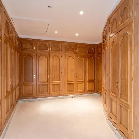 The Palace Villa Estepona