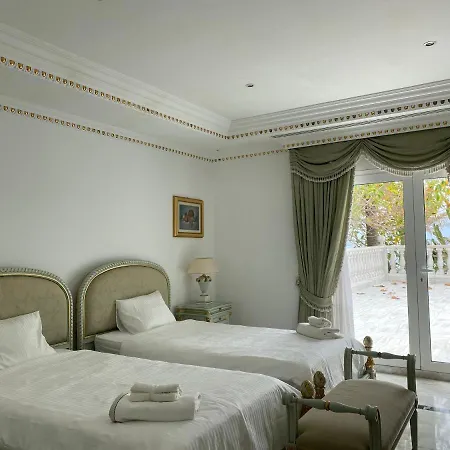 The Palace Estepona